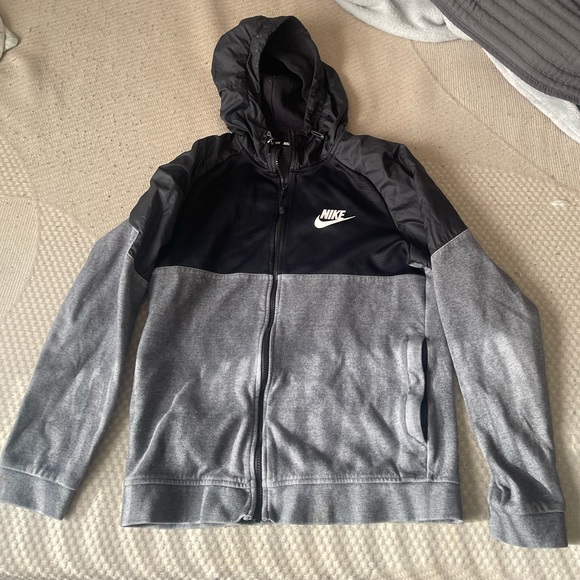 Nike Windbreaker jacket - Picture 3 of 3